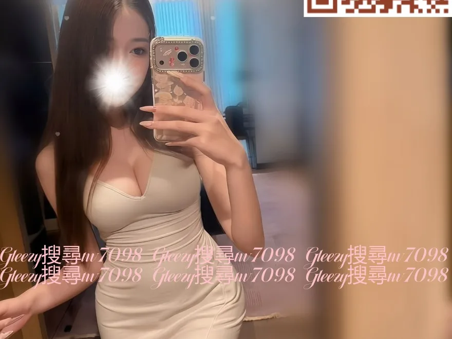 熱情主動愛吃精😋的#除毛美容師  小夢外送茶賴7098t封面